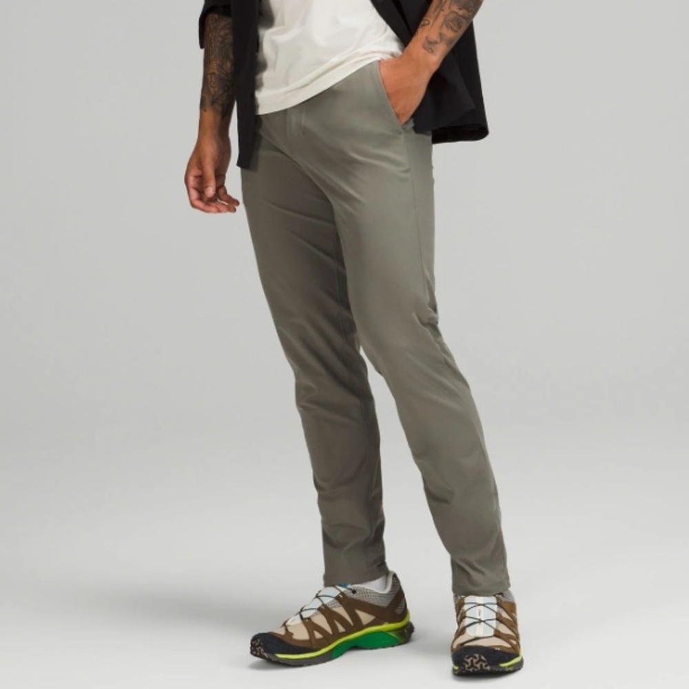 lululemon Athletica Commission Pant Slim-Fit  Warpstreme 28” Size 30
